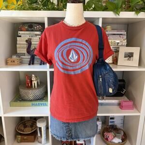 Vintage Volcom Logo Skater Y2K Graphic Baby Tee T-Shirt - Red Wms Small
